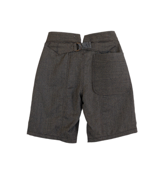 Buckle Back Shorts 02