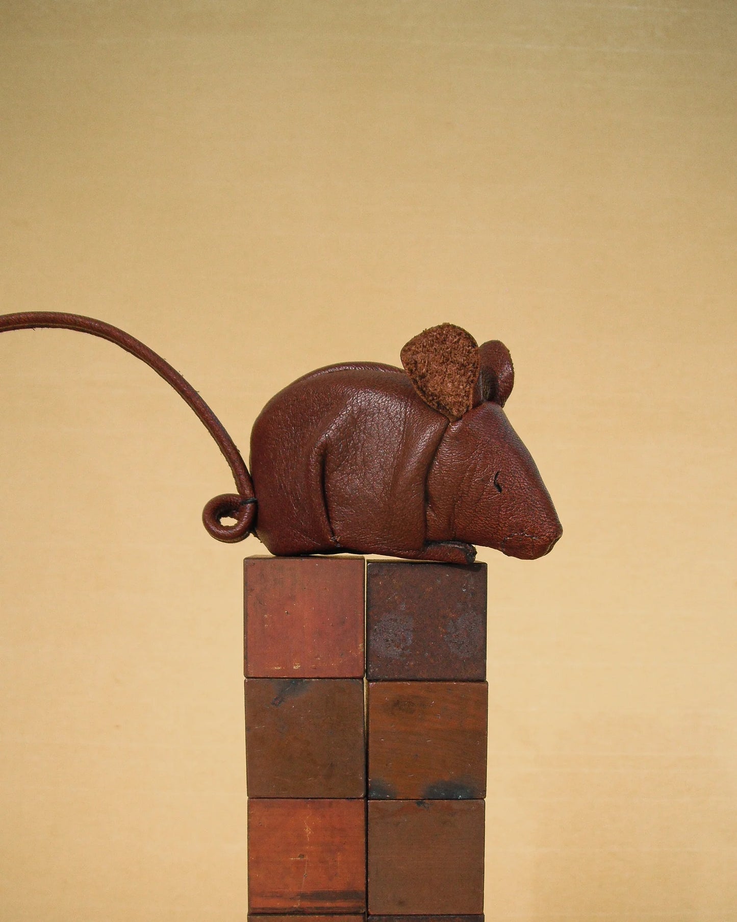 Deermouse Airtag Holder - Chestnut