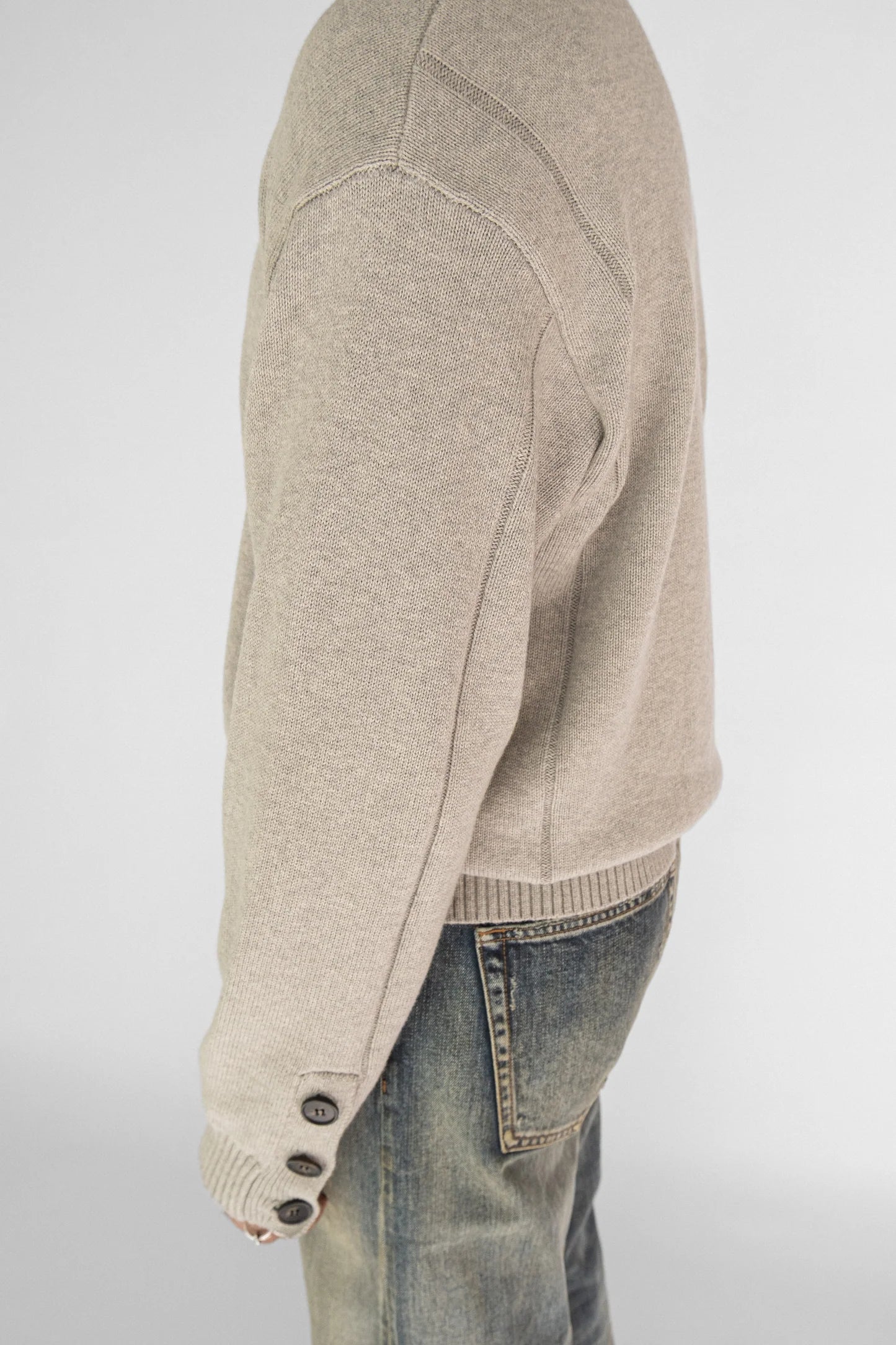 Emile V-Neck Knit