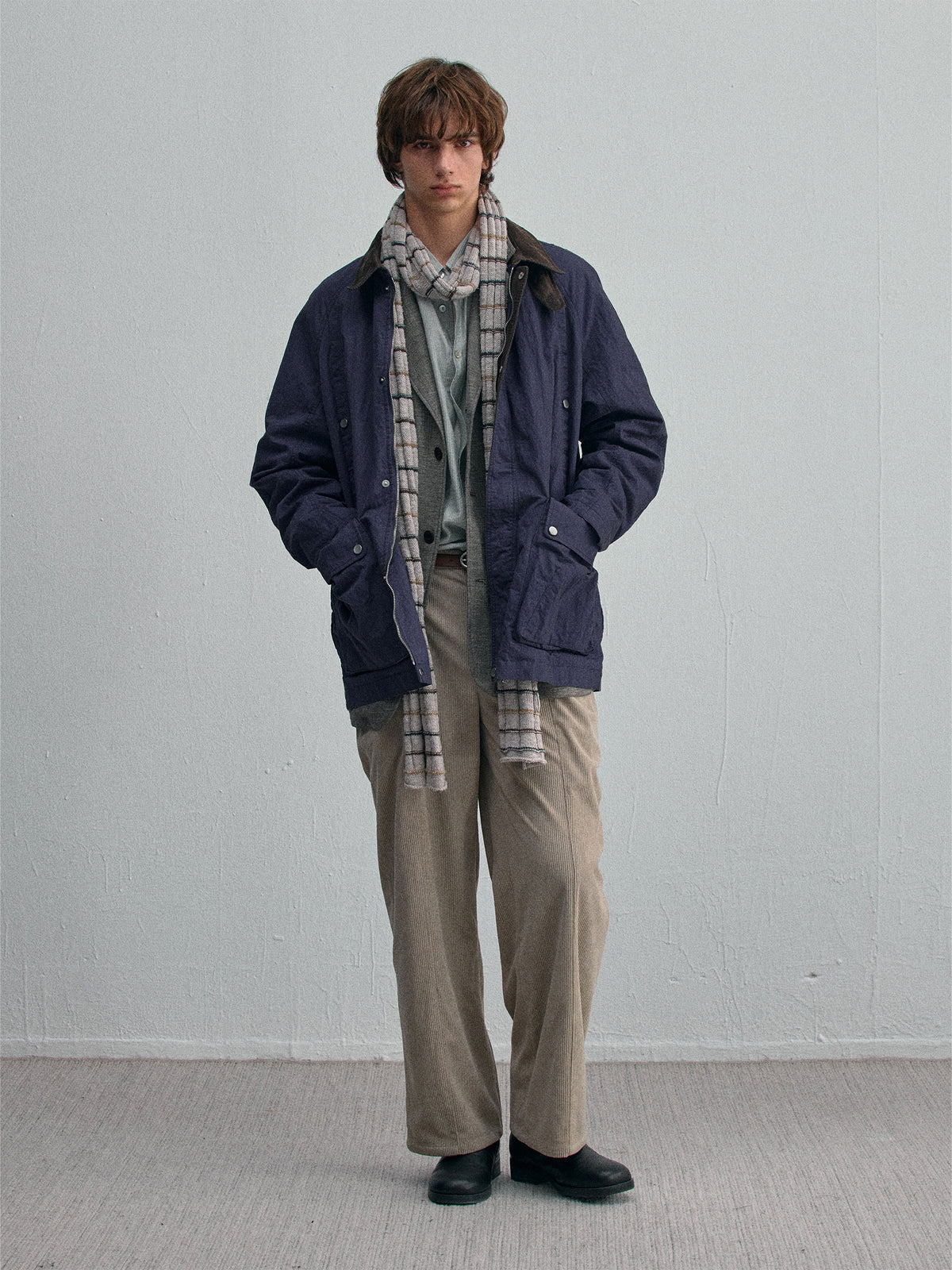 Wesley Heritage Jacquard Scarf — Khaki