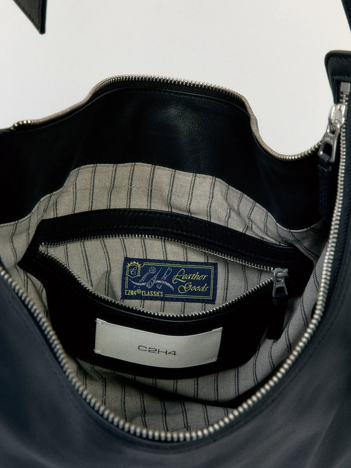 Brentwood Alley Bag Small — Smoked Black