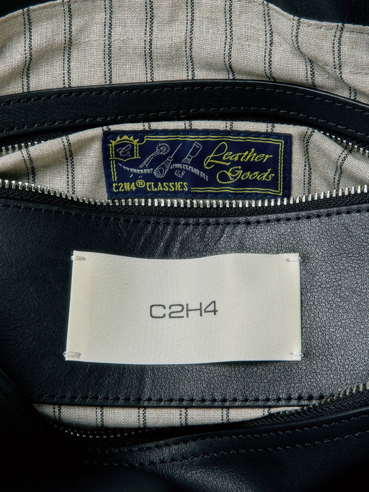 Brentwood Alley Bag Small — Smoked Black