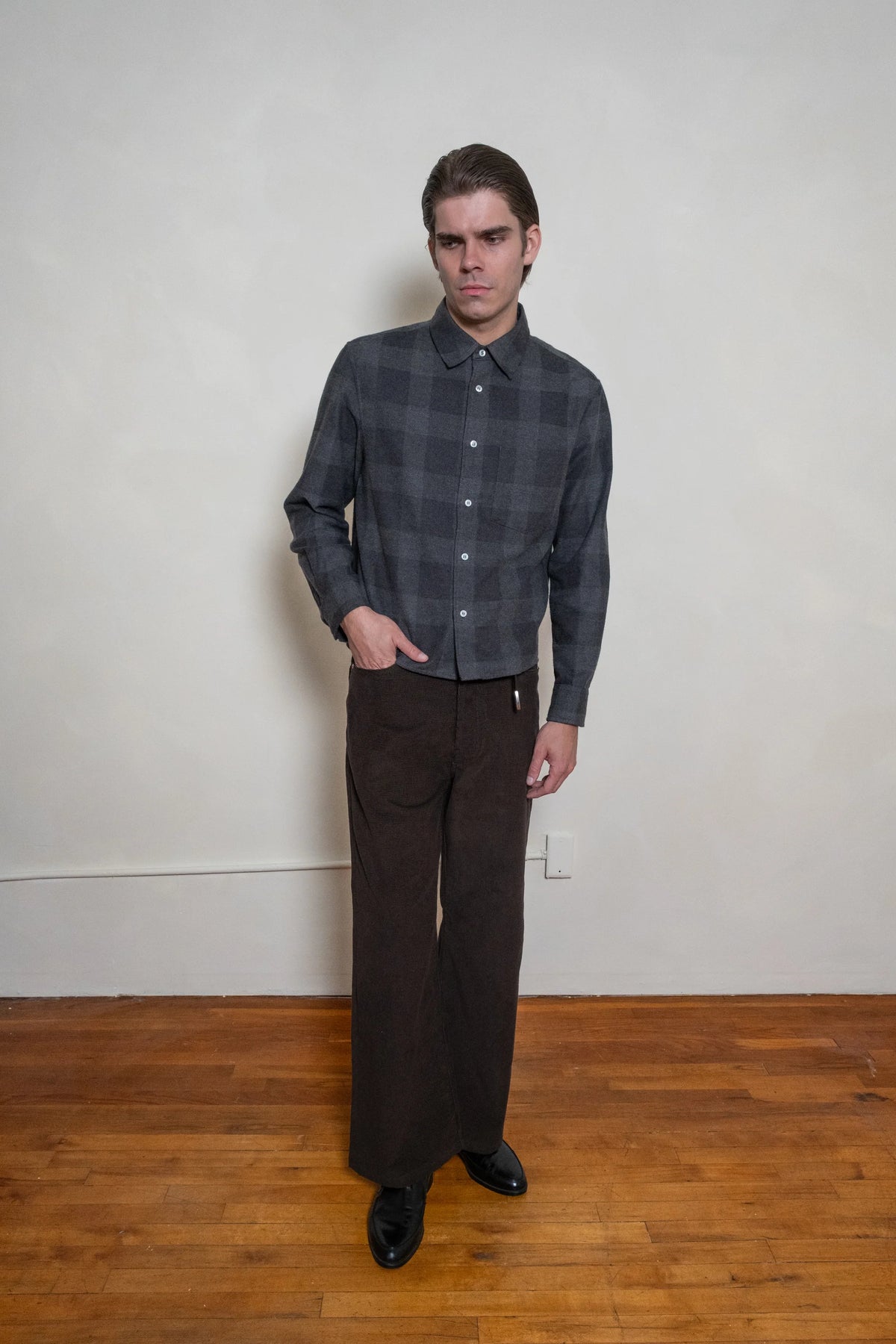 The Khumbu Yak Wool Flannel - Charcoal Buffalo Check