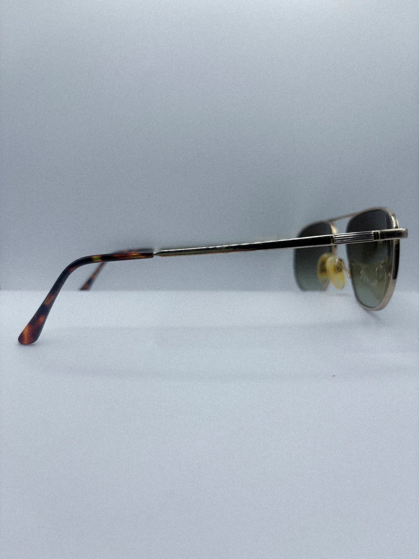 “Green Horizon” 1980s Art Craft Sunglasses